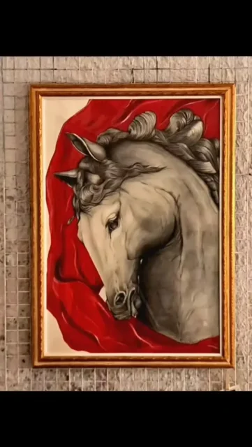 Diamo il benvenuto in galleria all'Artista napoletana Barbara Bencivenga e al suo meraviglioso "cavallo senza nome"